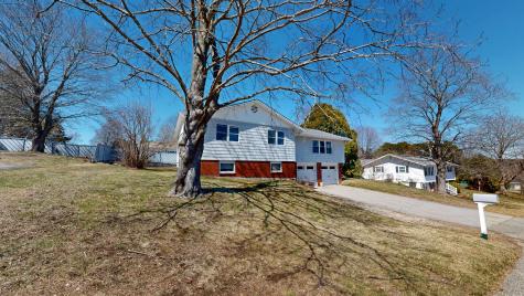 8 Reservoir Avenue Lewiston ME 04240