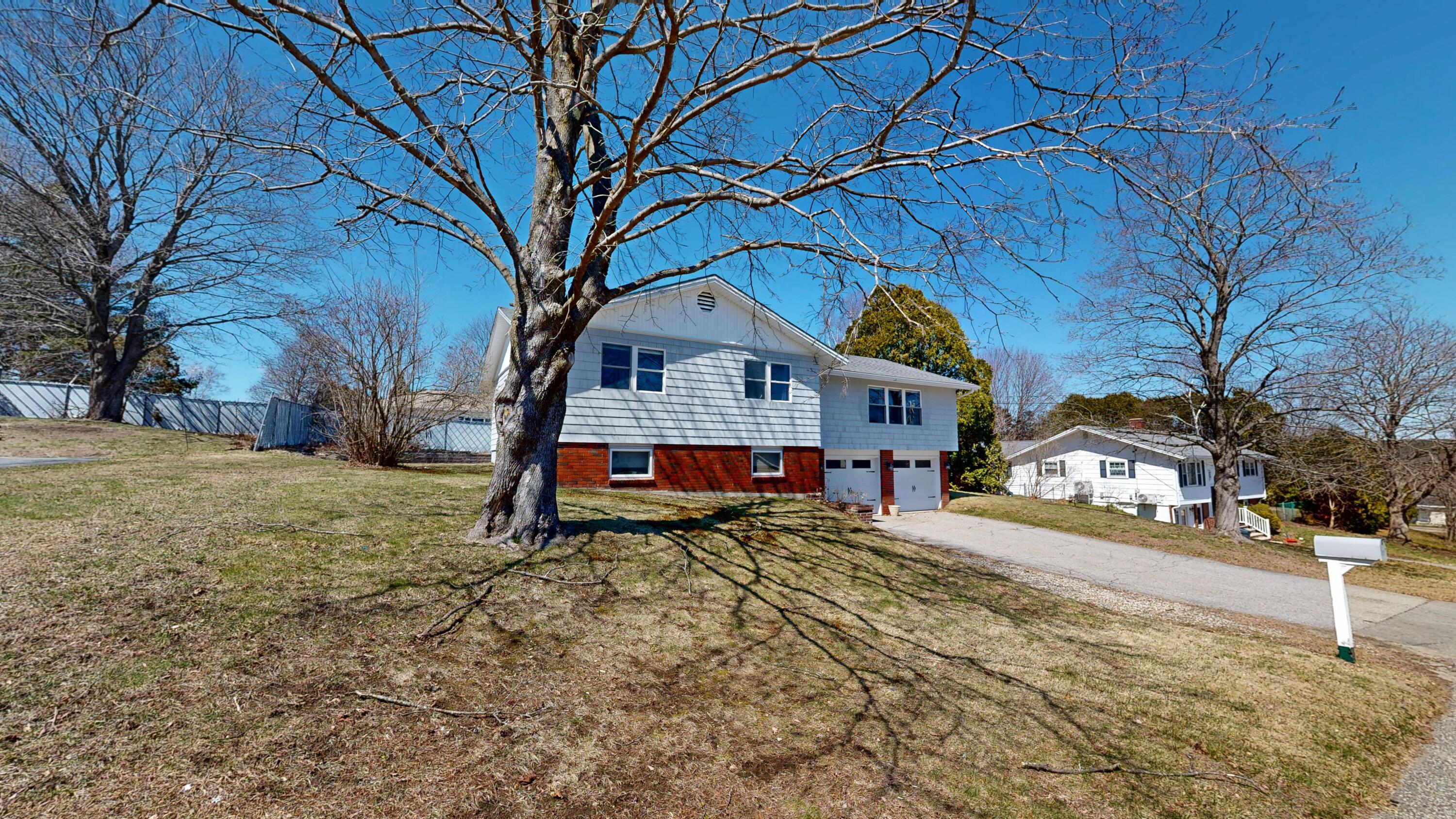 8 Reservoir Avenue Lewiston ME 04240