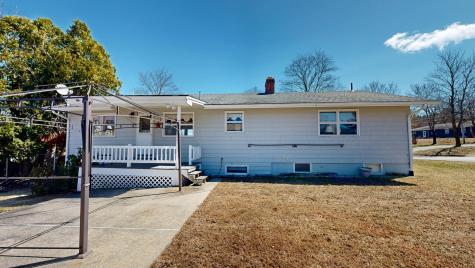 8 Reservoir Avenue Lewiston ME 04240