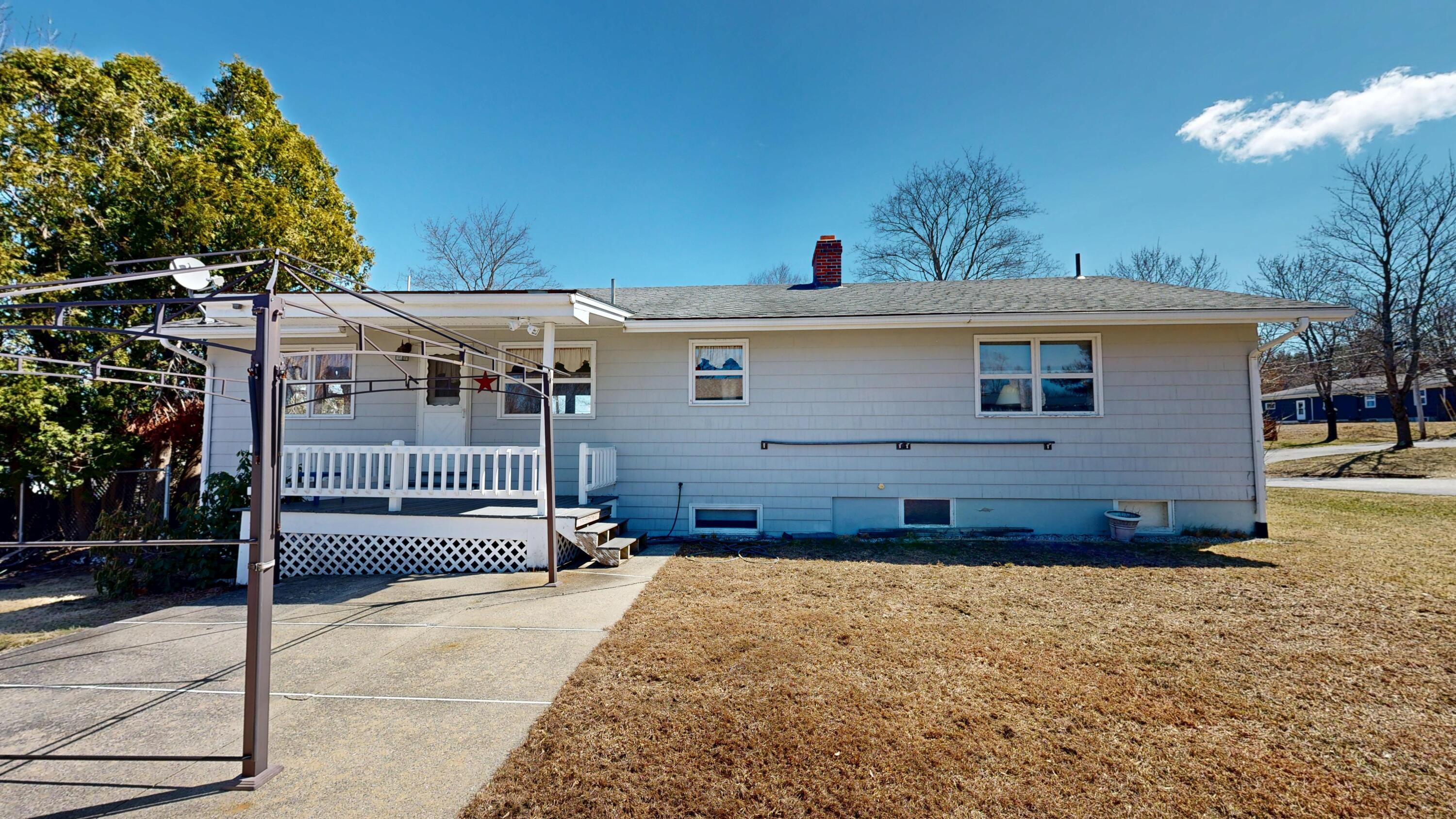 8 Reservoir Avenue Lewiston ME 04240