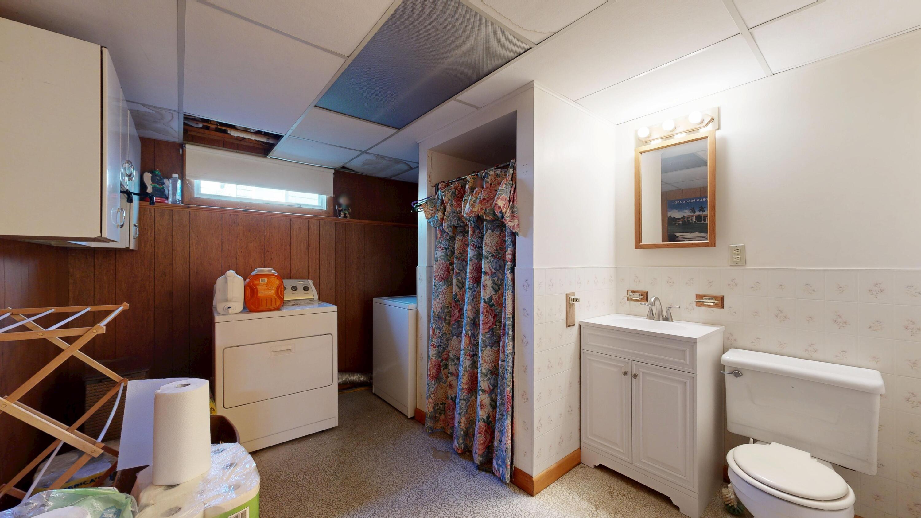 8 Reservoir Avenue Lewiston ME 04240