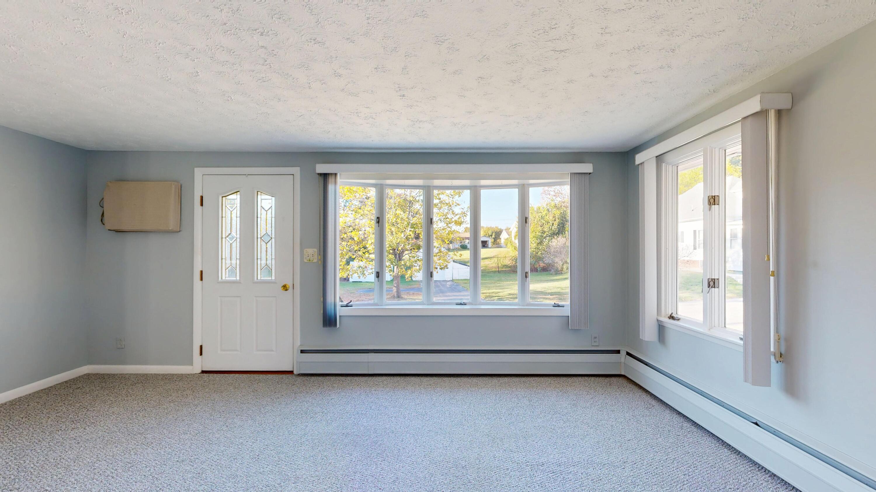 10 Nash Street Lewiston ME 04240