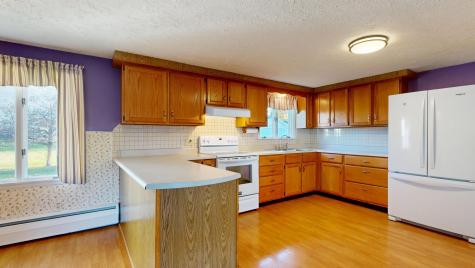 10 Nash Street Lewiston ME 04240