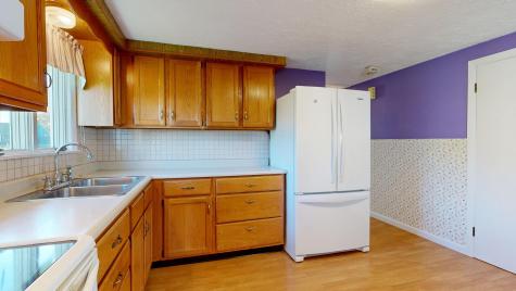 10 Nash Street Lewiston ME 04240