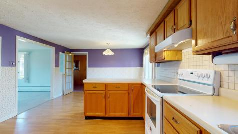 10 Nash Street Lewiston ME 04240