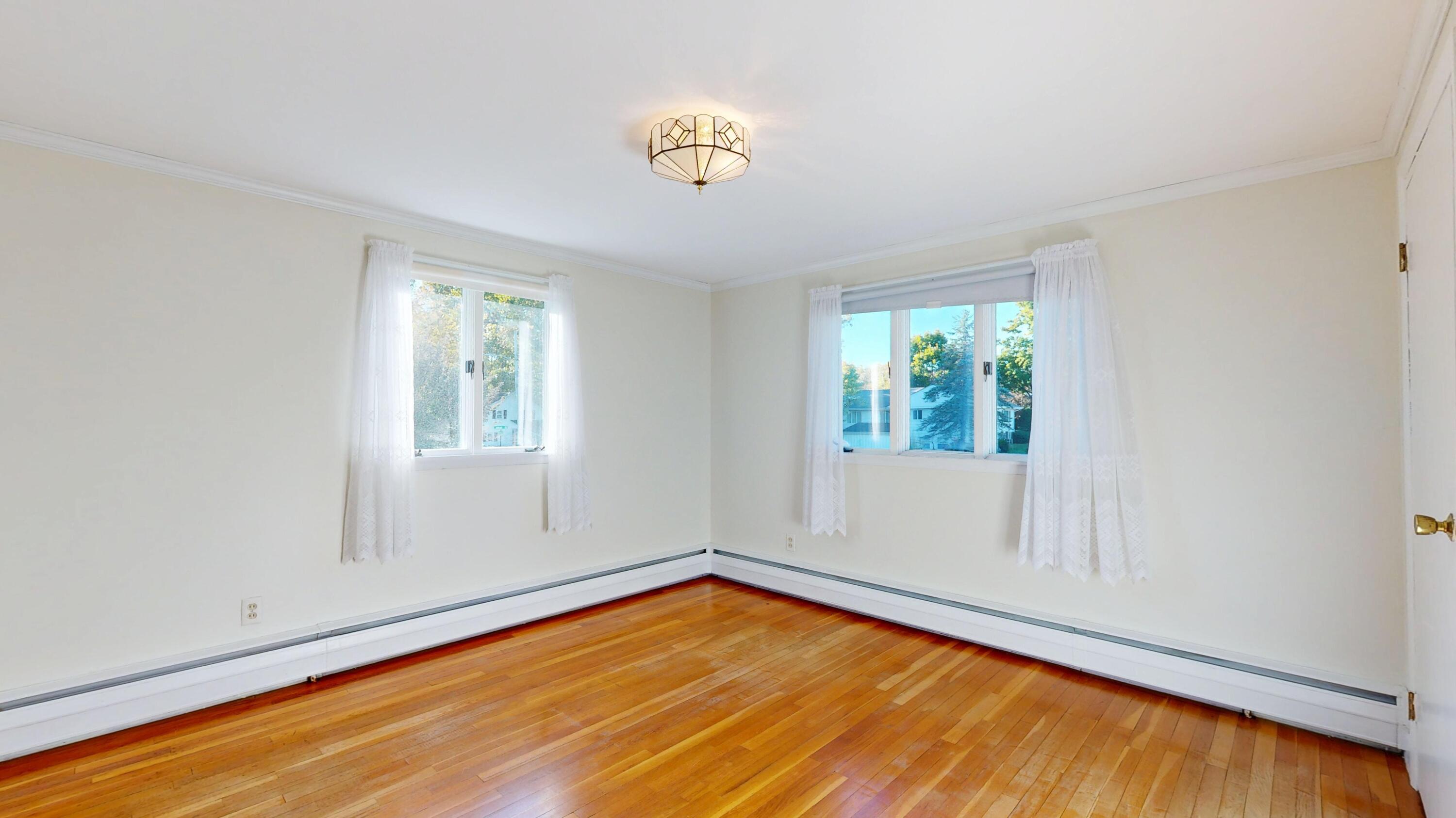 10 Nash Street Lewiston ME 04240