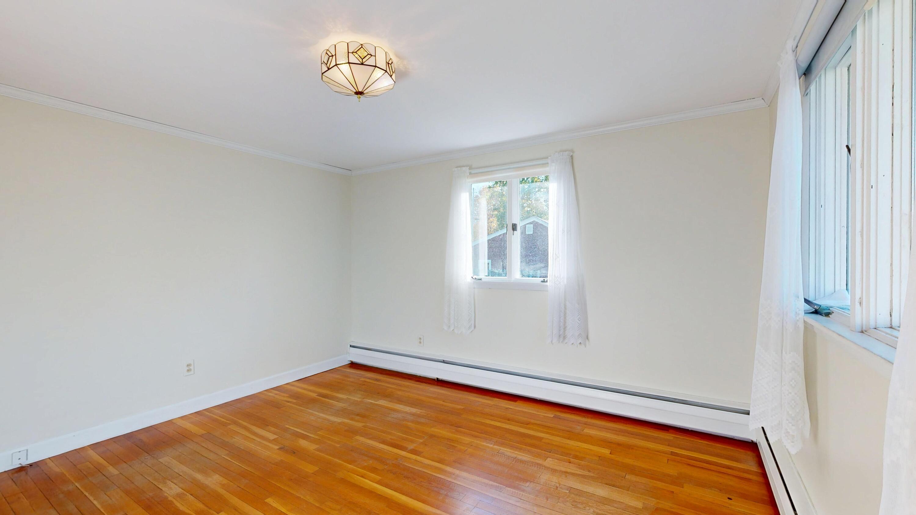 10 Nash Street Lewiston ME 04240