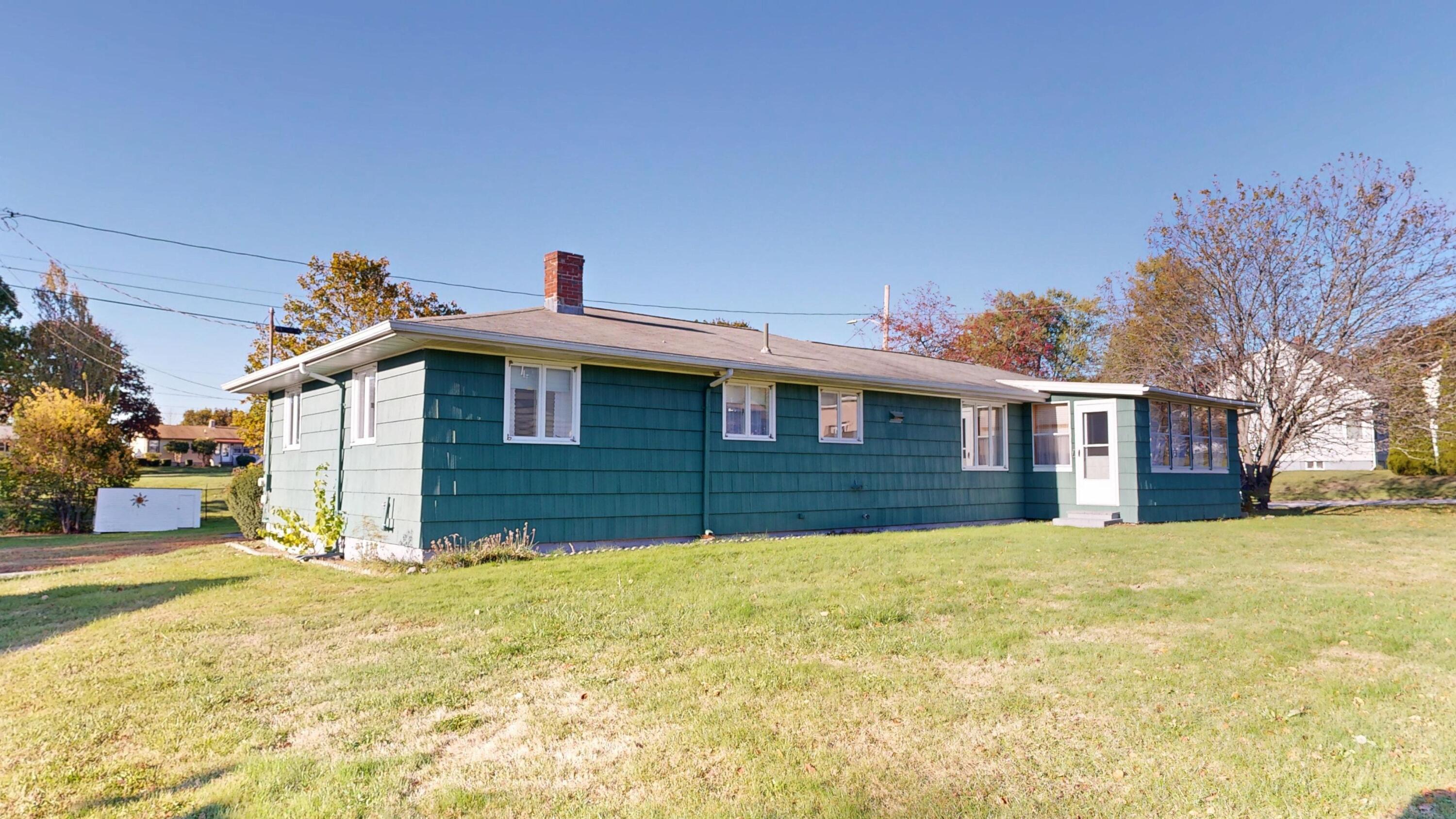 10 Nash Street Lewiston ME 04240