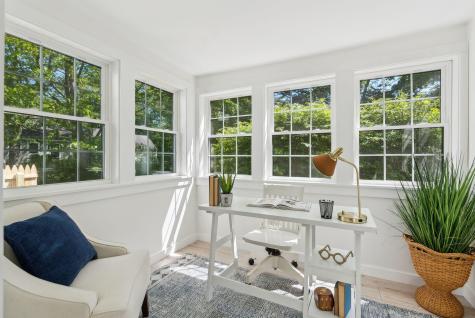 529 Mitchell Road Cape Elizabeth ME 04107