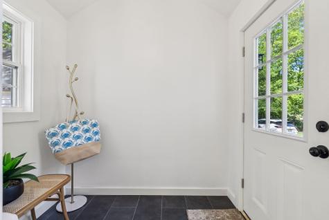 529 Mitchell Road Cape Elizabeth ME 04107