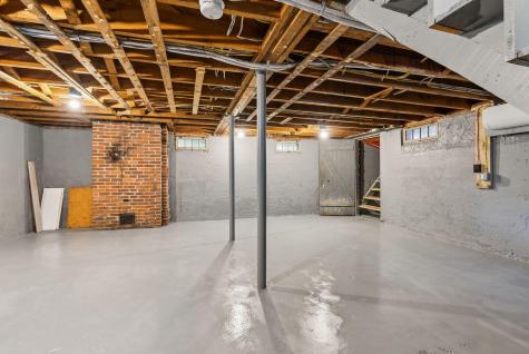 529 Mitchell Road Cape Elizabeth ME 04107