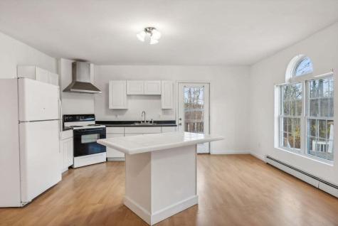 24 Memory Lane Arundel ME 04046