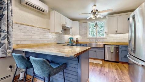 21 Hallczuk Road Biddeford ME 04005