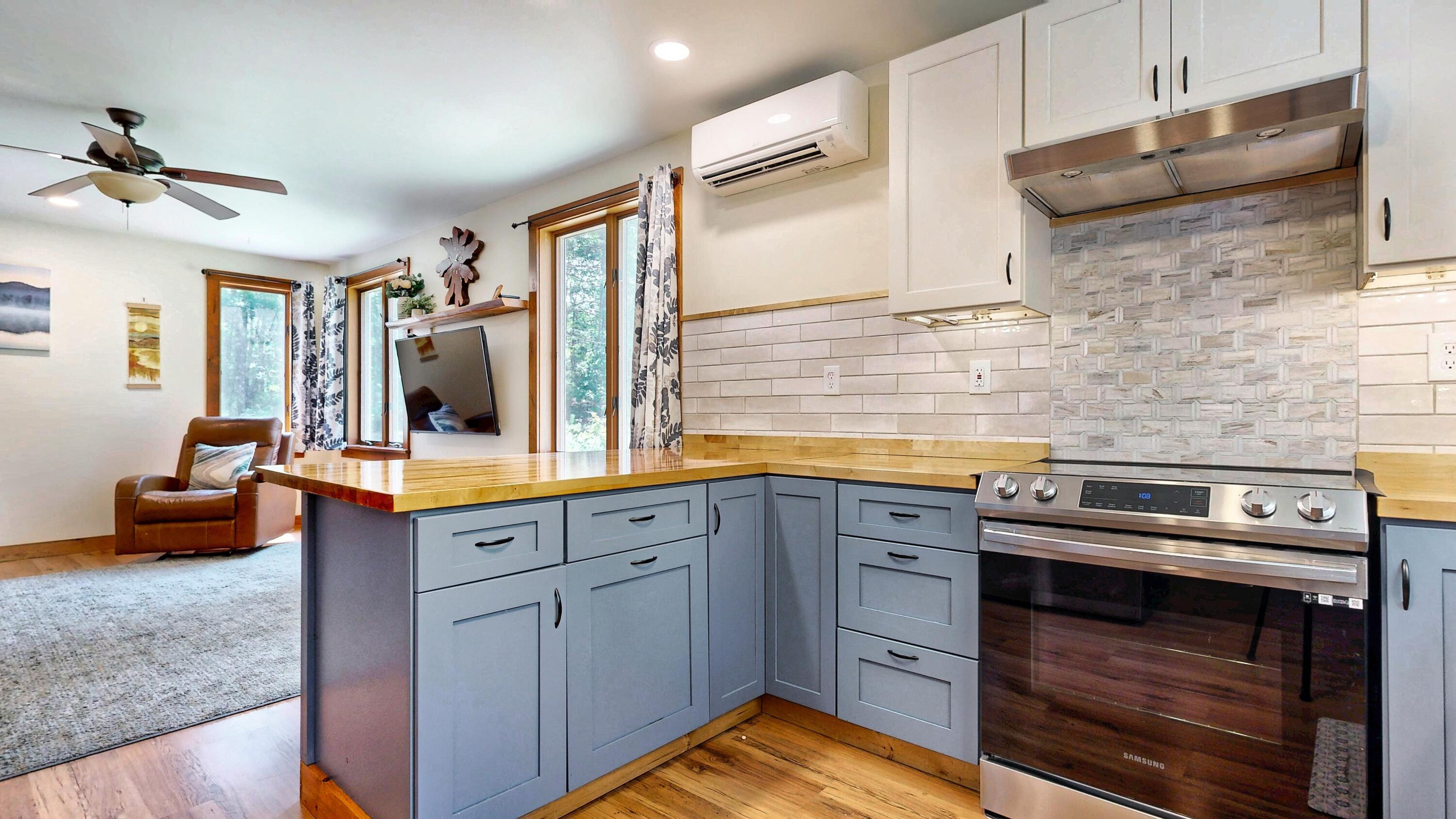 21 Hallczuk Road Biddeford ME 04005