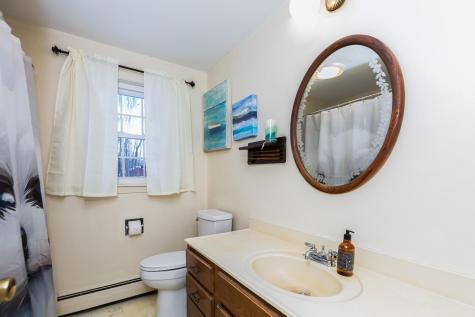 20 Locksmith Lane Wells ME 04090