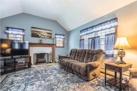 20 Locksmith Lane Wells ME 04090