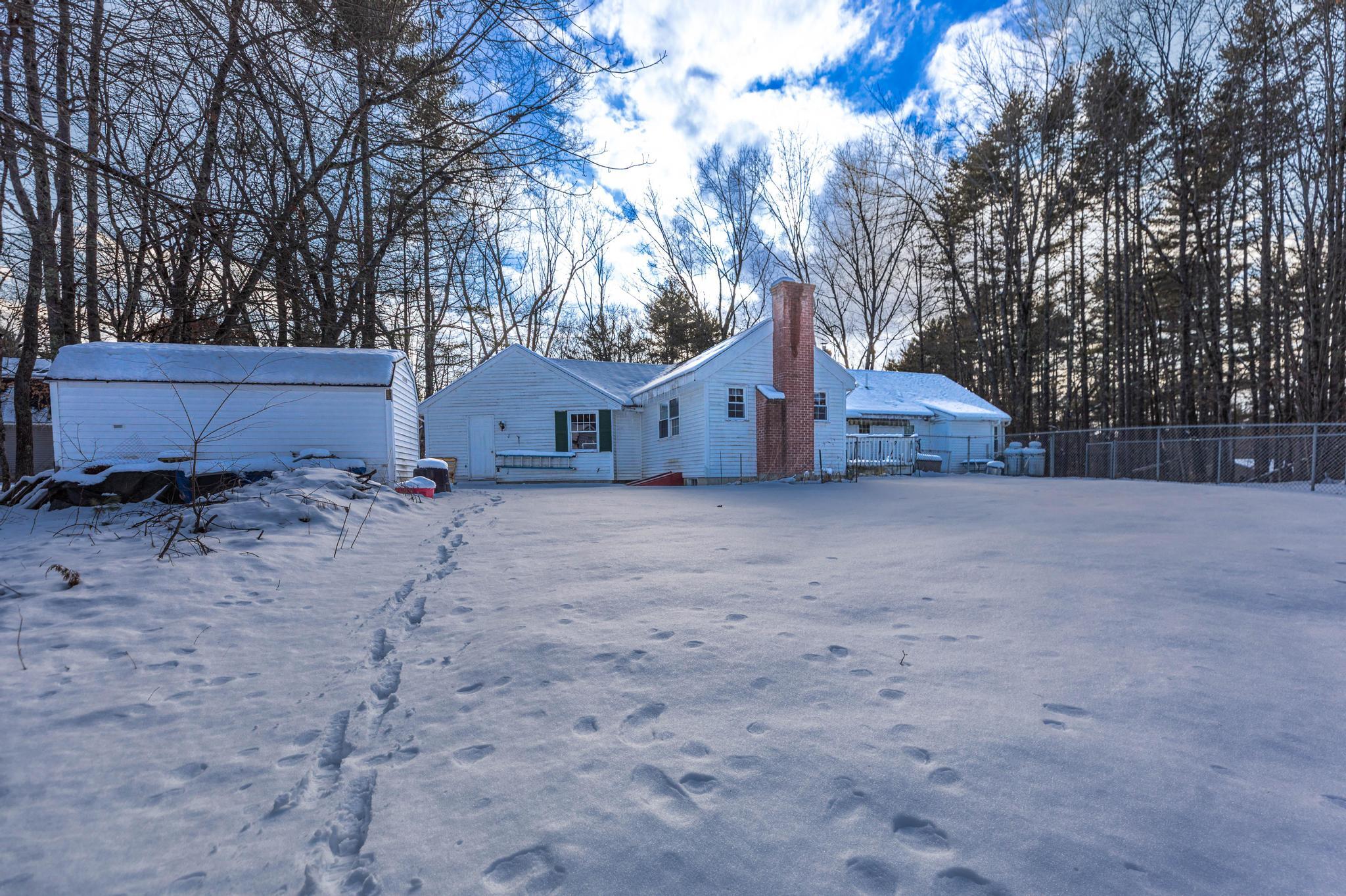 20 Locksmith Lane Wells ME 04090