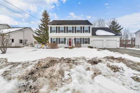 30 Bowdoin Drive Brewer ME 04412