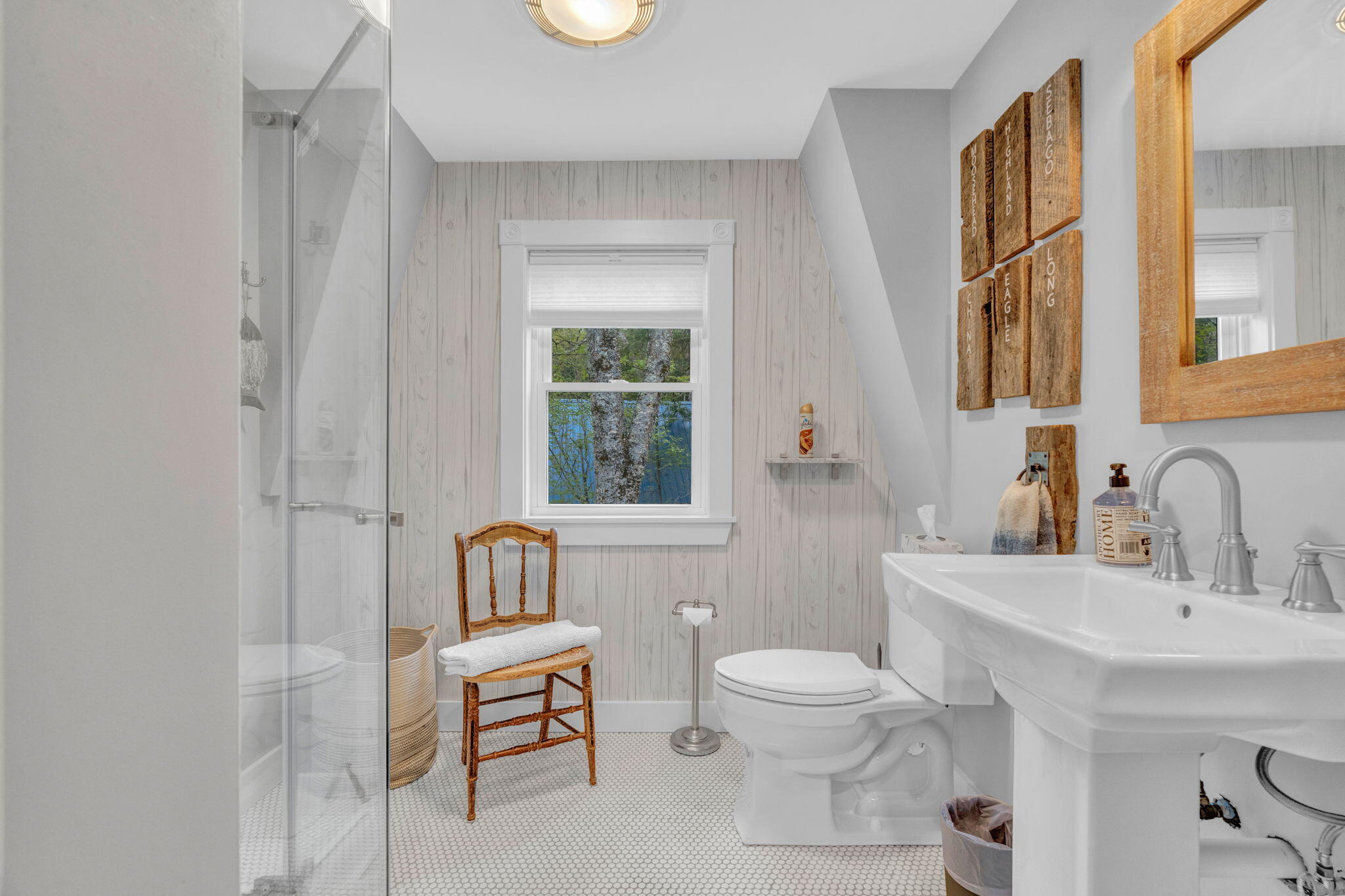 31 Salmon Road Madison ME 04950