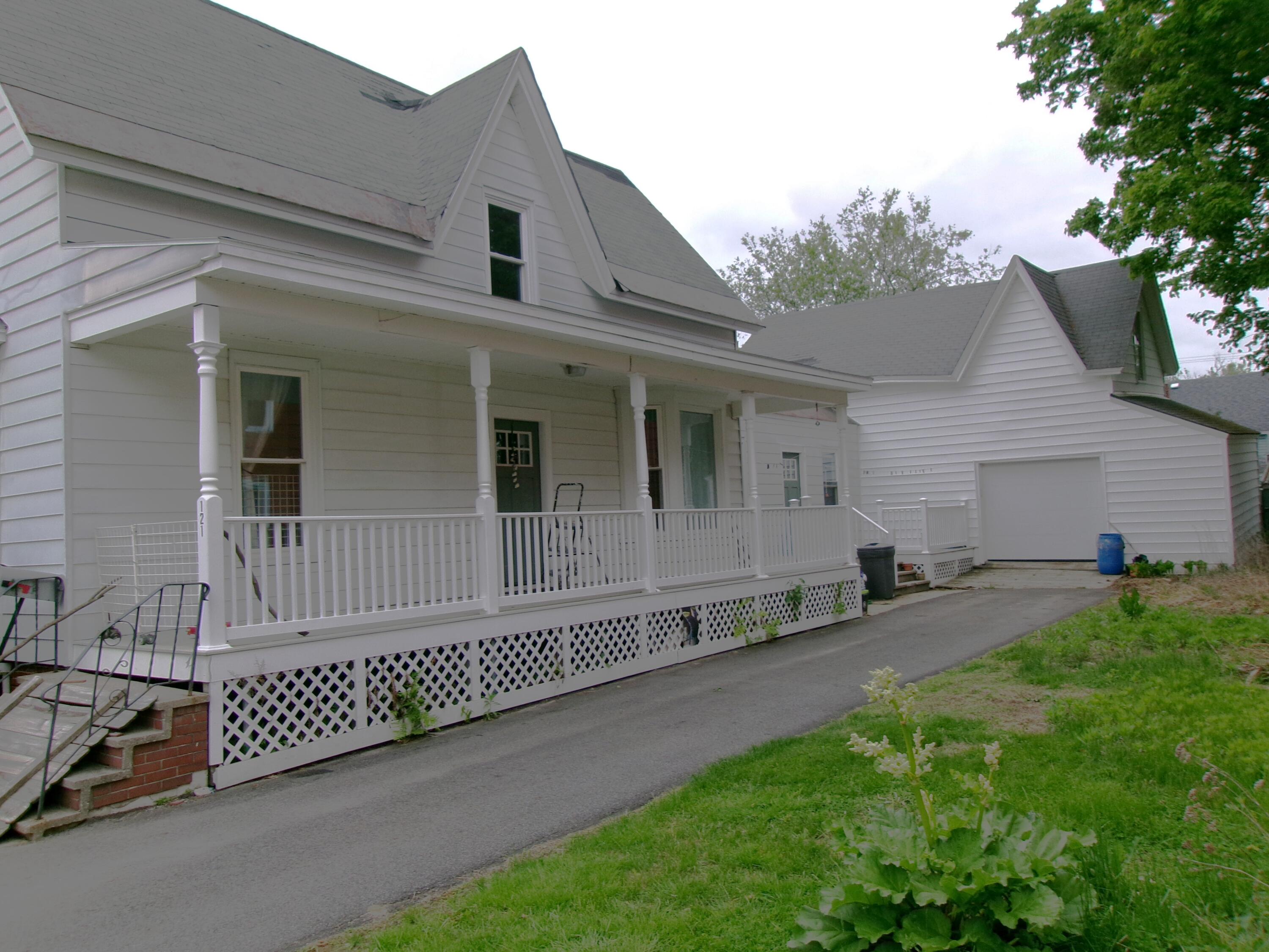 121 Summer Street Auburn ME 04210