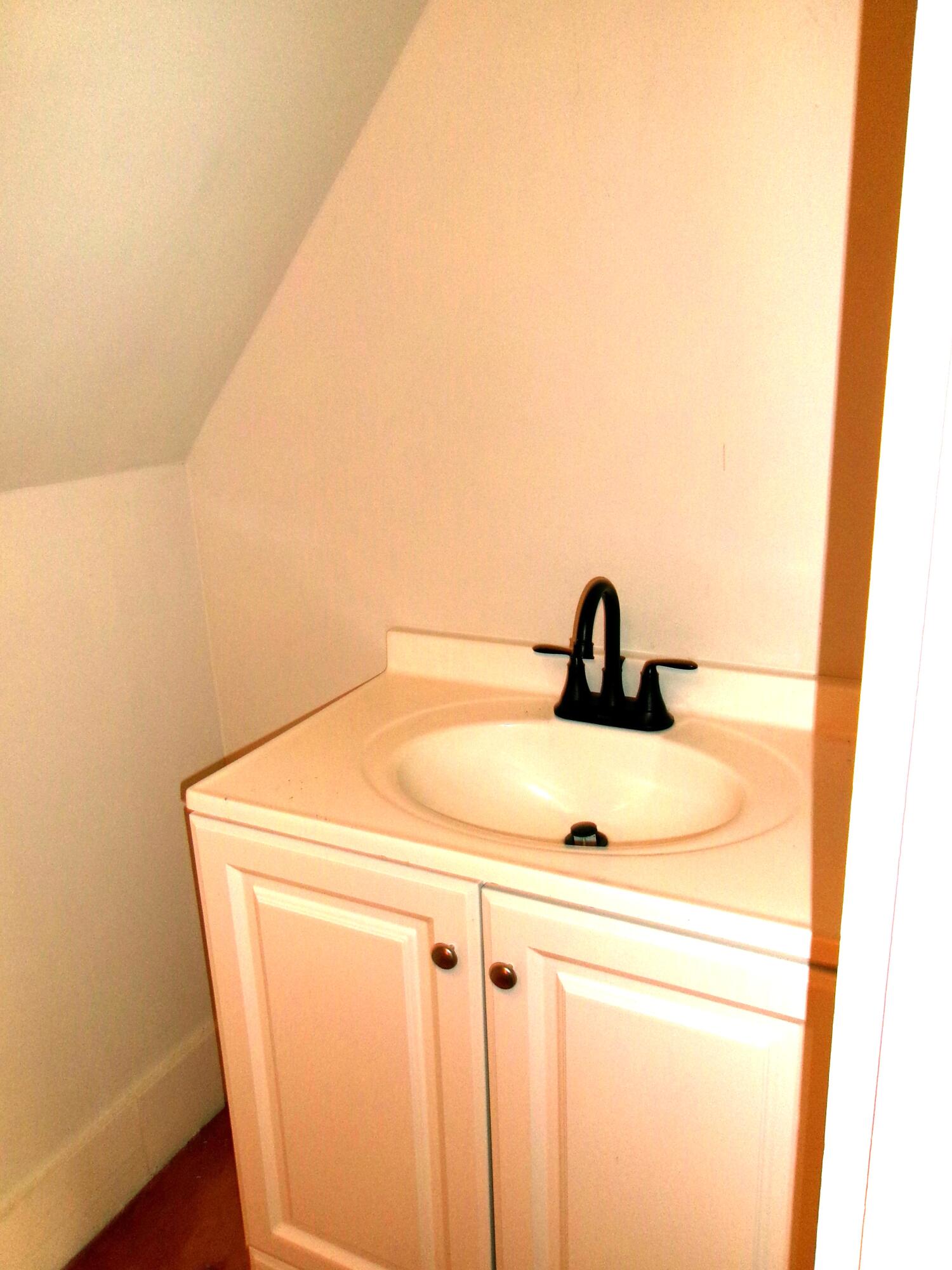 121 Summer Street Auburn ME 04210