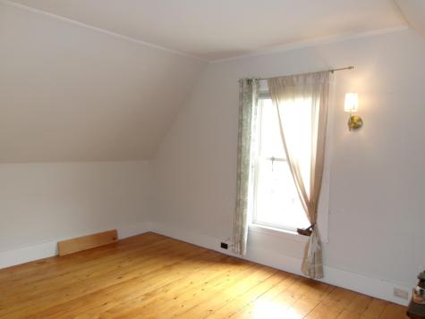 121 Summer Street Auburn ME 04210