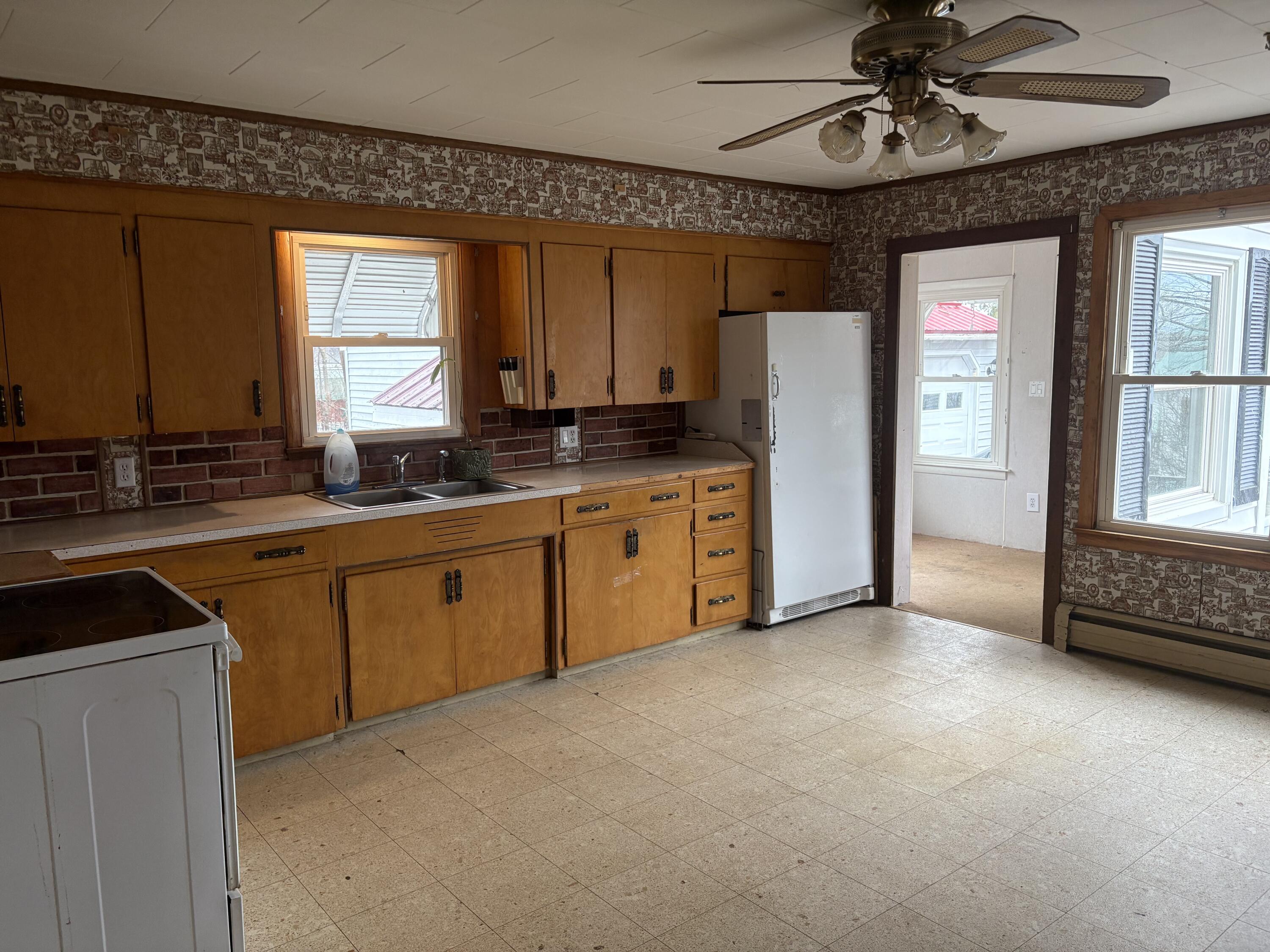 37 Cedar Street East Millinocket ME 04430