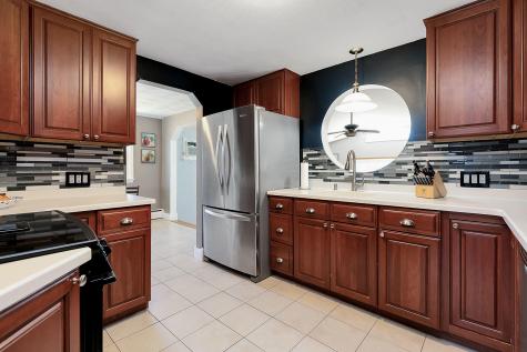 425 East Avenue Lewiston ME 04240