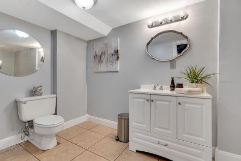 425 East Avenue Lewiston ME 04240