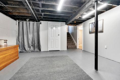 425 East Avenue Lewiston ME 04240