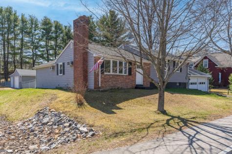 425 East Avenue Lewiston ME 04240