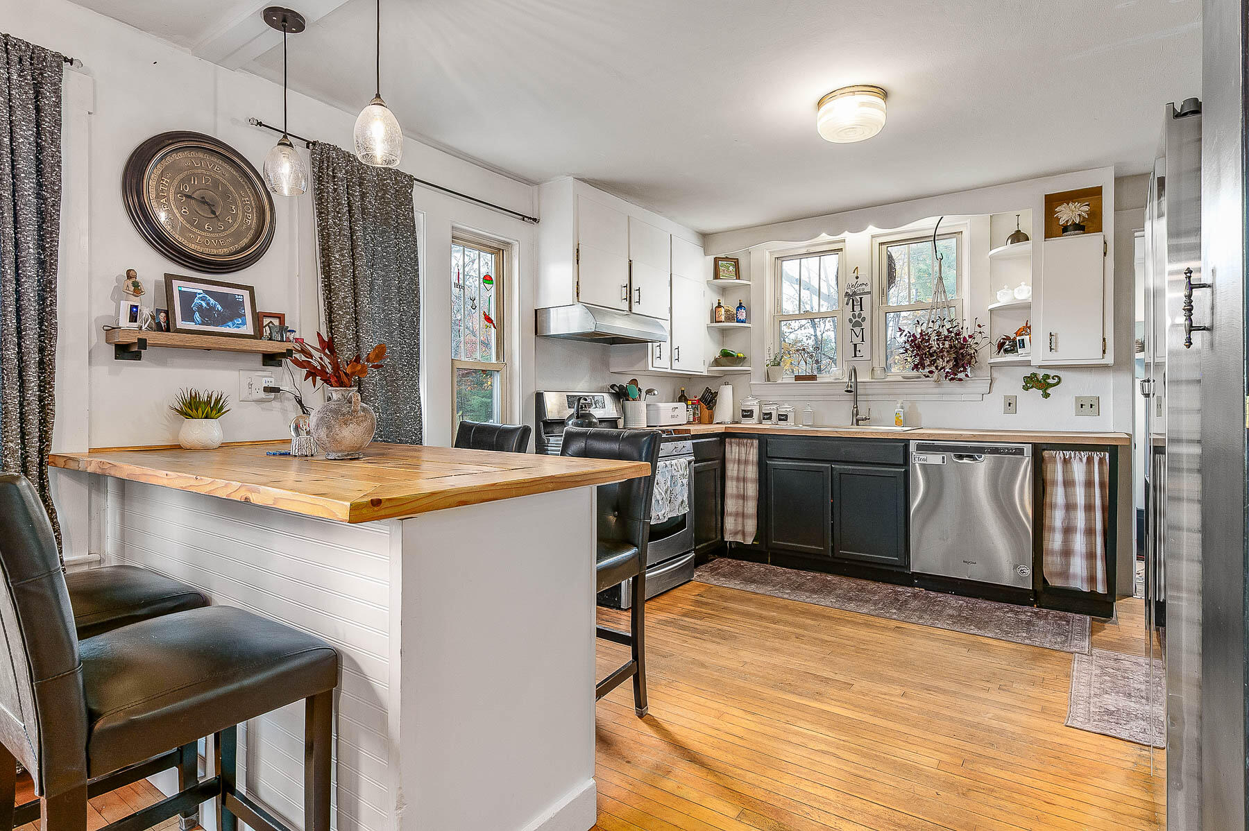 224 Main Street Sanford ME 04083