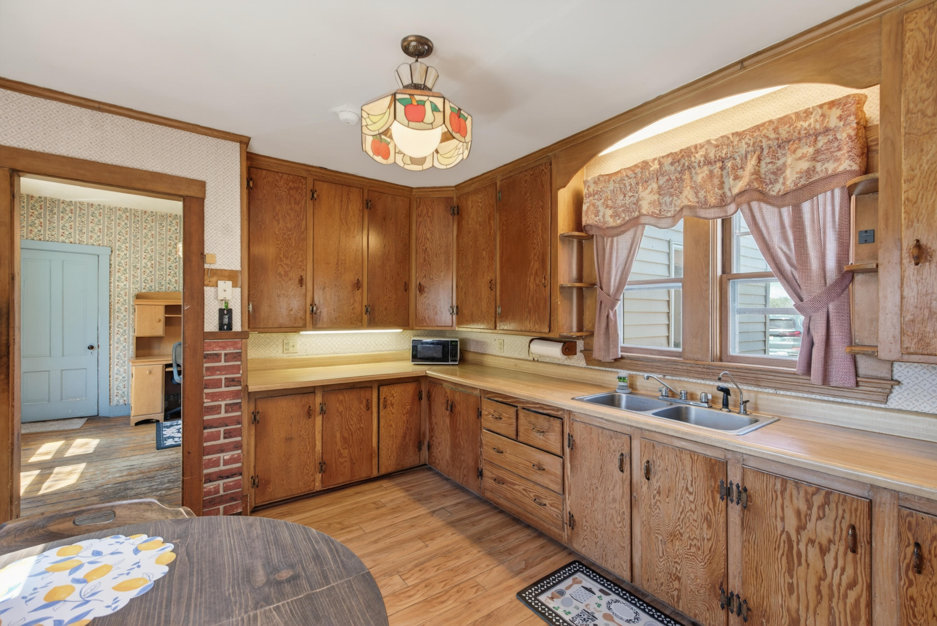 133 Gardiner Road Wiscasset ME 04578