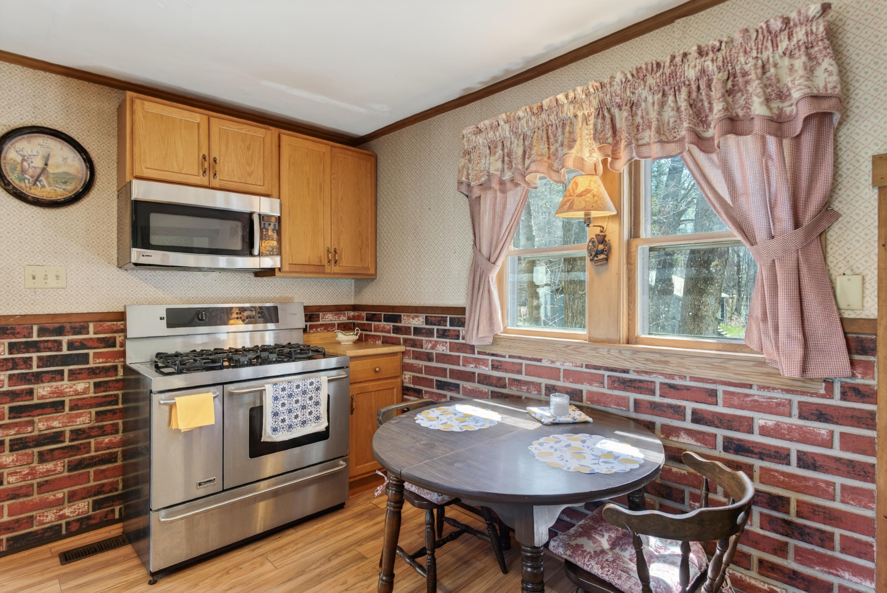 133 Gardiner Road Wiscasset ME 04578