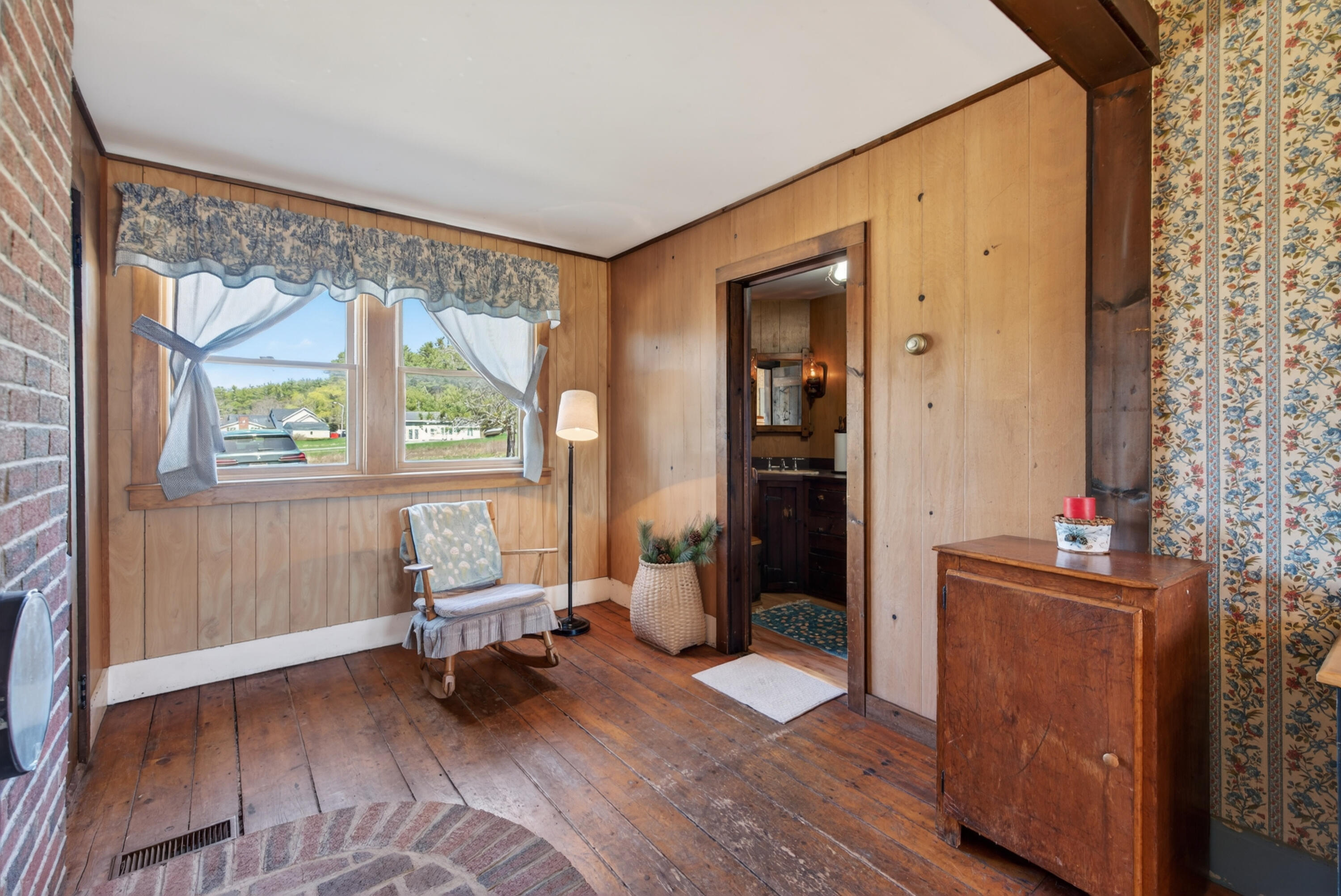 133 Gardiner Road Wiscasset ME 04578