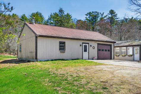 133 Gardiner Road Wiscasset ME 04578
