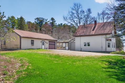 133 Gardiner Road Wiscasset ME 04578