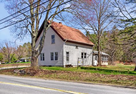 133 Gardiner Road Wiscasset ME 04578
