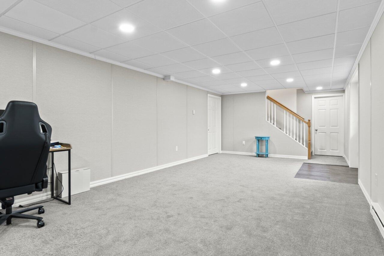 92 High Street North Berwick ME 03906