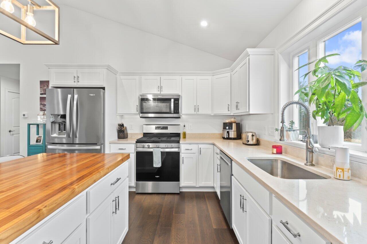 92 High Street North Berwick ME 03906