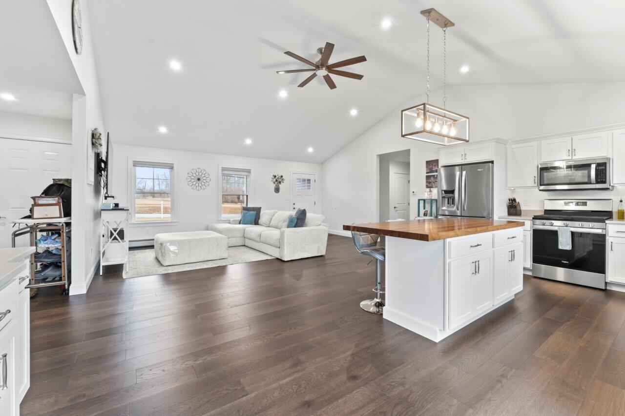 92 High Street North Berwick ME 03906