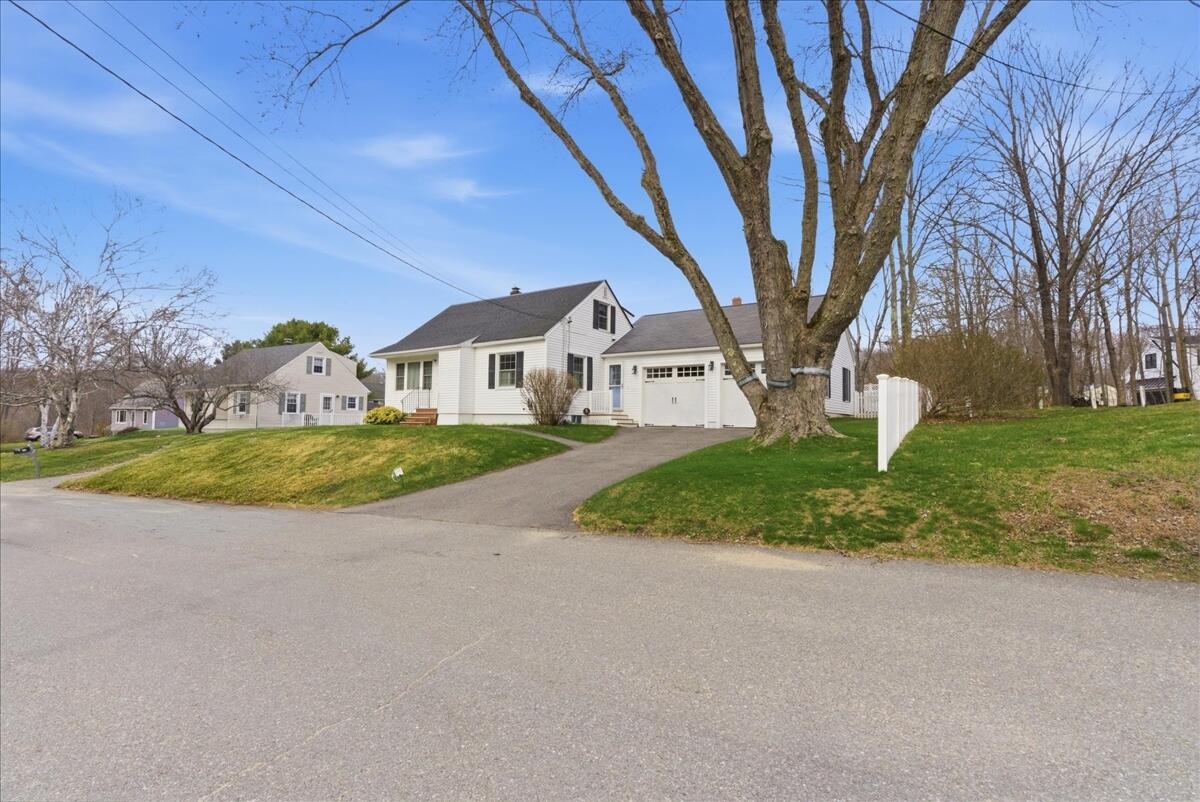 Cape Elizabeth ME, 15 Grover Road