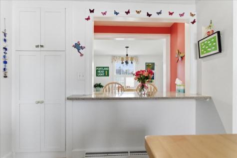 15 Grover Road Cape Elizabeth ME 04107