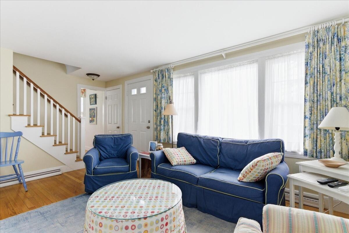 15 Grover Road Cape Elizabeth ME 04107