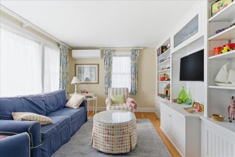 15 Grover Road Cape Elizabeth ME 04107