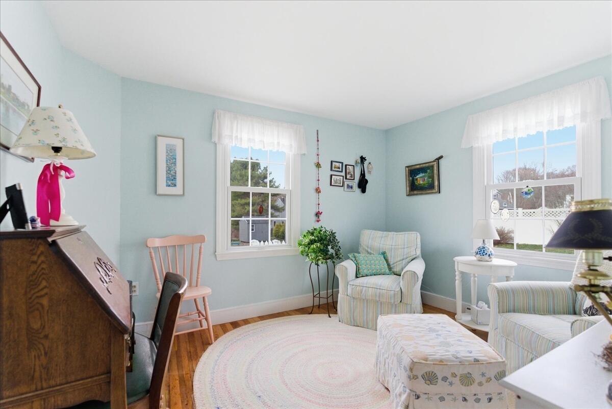 15 Grover Road Cape Elizabeth ME 04107