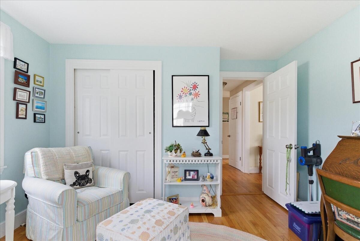 15 Grover Road Cape Elizabeth ME 04107