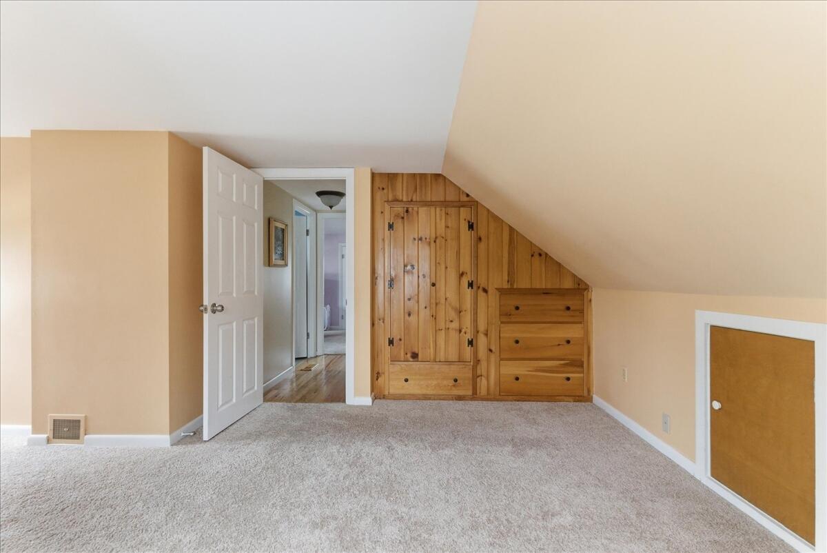 15 Grover Road Cape Elizabeth ME 04107