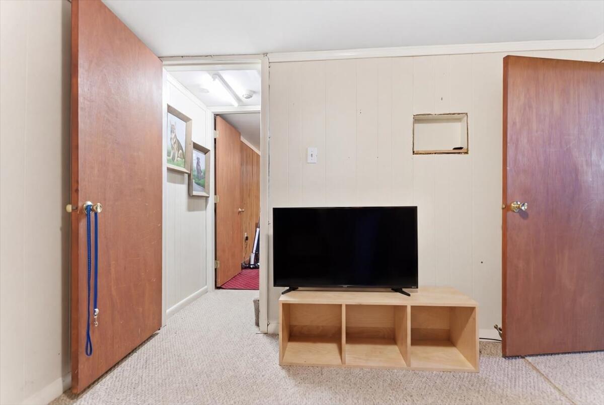 15 Grover Road Cape Elizabeth ME 04107