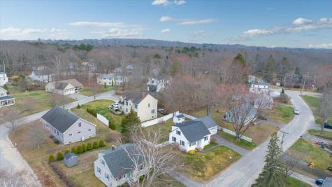 15 Grover Road Cape Elizabeth ME 04107